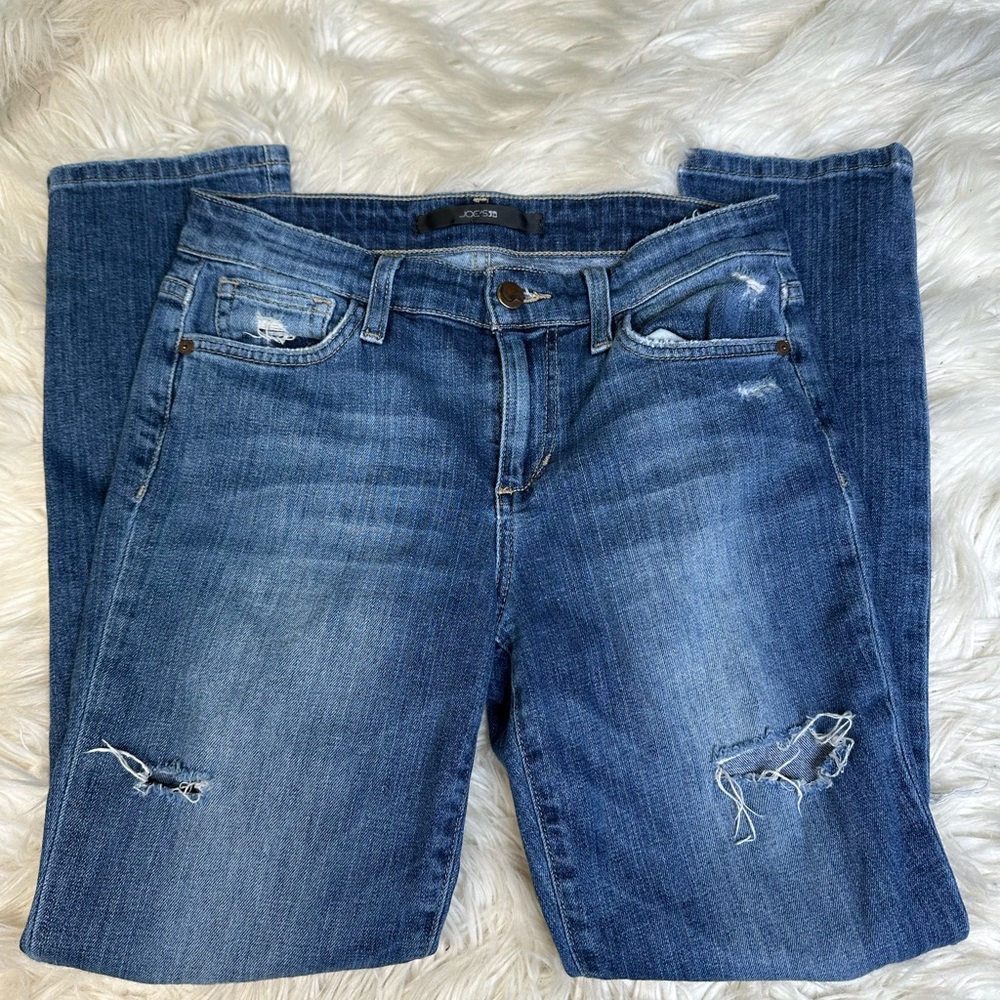 NWOT Joe's Jeans Distressed blue jeans